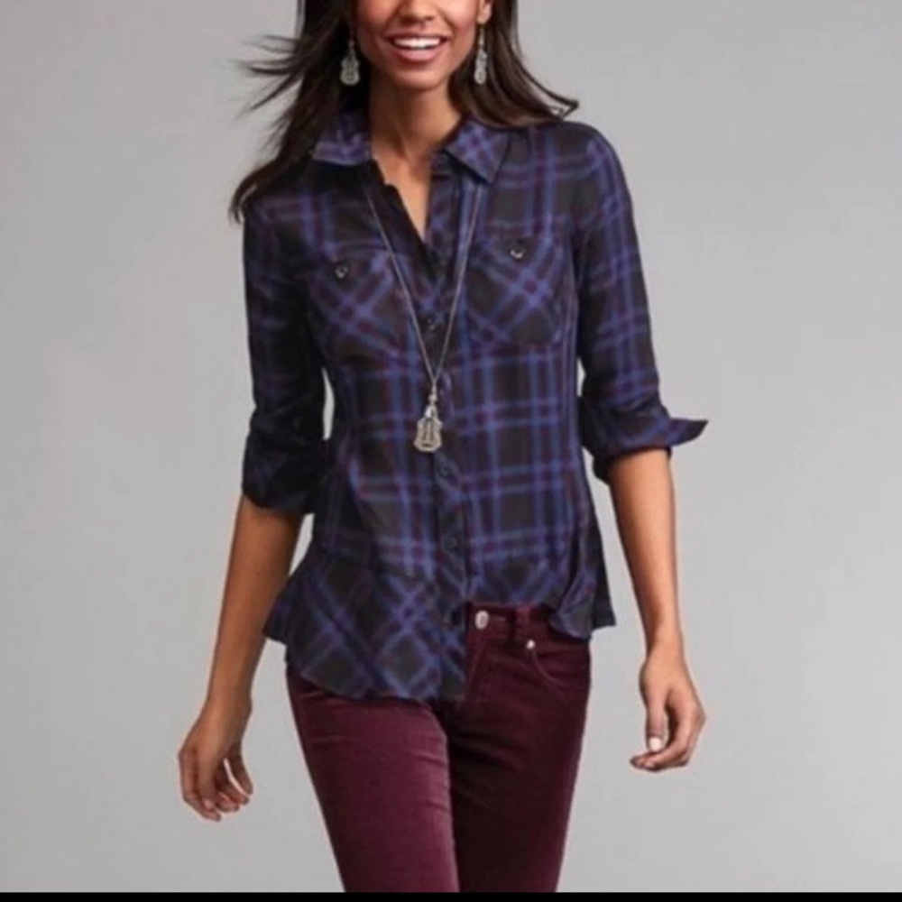 Cabi Button Down Top Size Medium - image 5